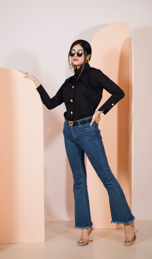 Swallowed-Tailed Collar Shirt - Image 5